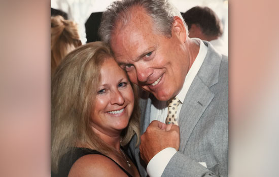 Mark and Maureen Davitt close-up posing together.